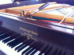 Piano Steinway & Sons